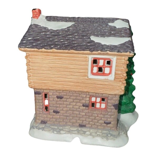 VTG Christmas Valley Collectors Porcelain House W/ Pine 1995 Philippines Made - Picture 4 of 11